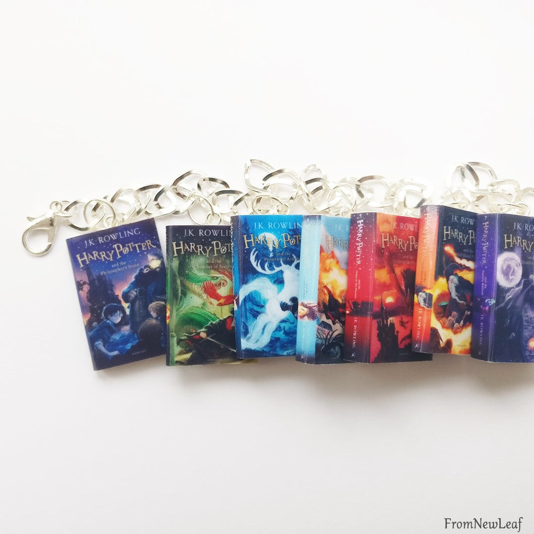 Harry Potter Bloomsbury UK Edition 7 Miniature Book Set Charm Bracelet