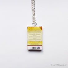 Load image into Gallery viewer, A Thousand Splendid Suns back cover Miniature book necklace 