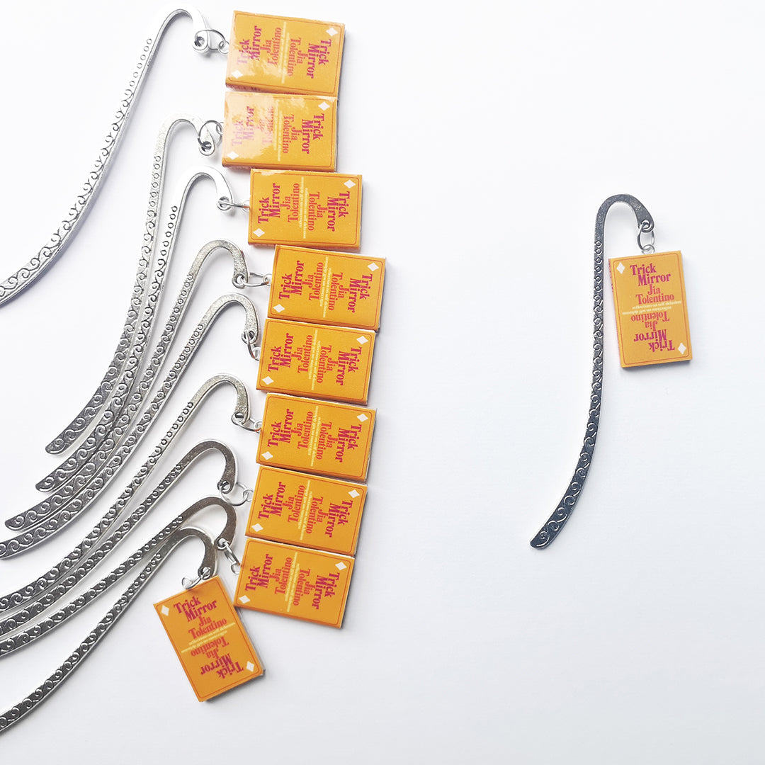Load image into Gallery viewer, Multiple Trick Mirror miniature book metal bookmark