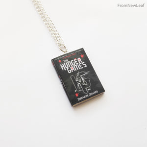 The Hunger Games Catching Fire Mockingjay Suzanne Collins UK Edition Set Miniature Book Necklace Keychain