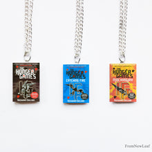 Load image into Gallery viewer, The Hunger Games Catching Fire Mockingjay Suzanne Collins UK Edition Set Miniature Book Necklace Keychain